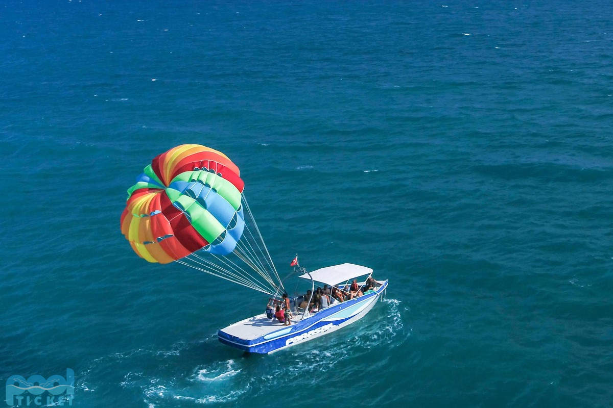 پاراسل 4 ستاره